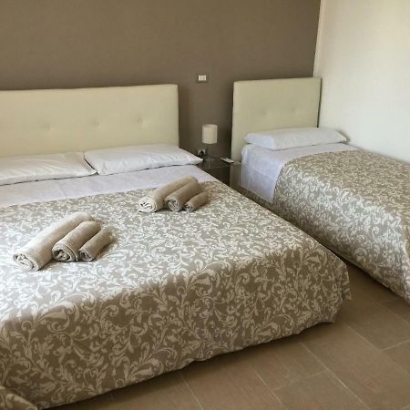 Отель Casa Grimaldi Экстерьер фото