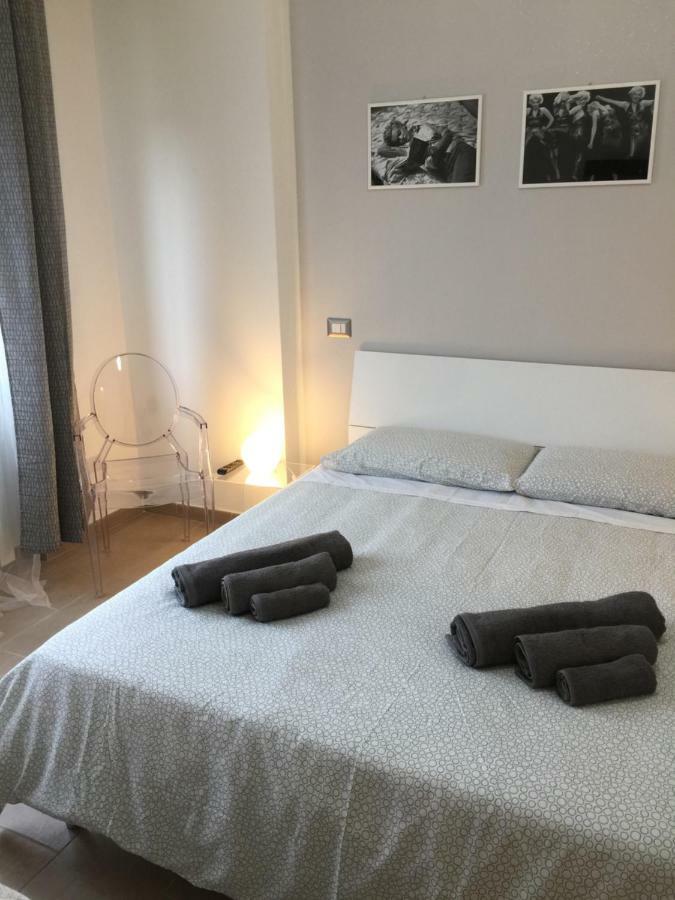 Отель Casa Grimaldi Экстерьер фото