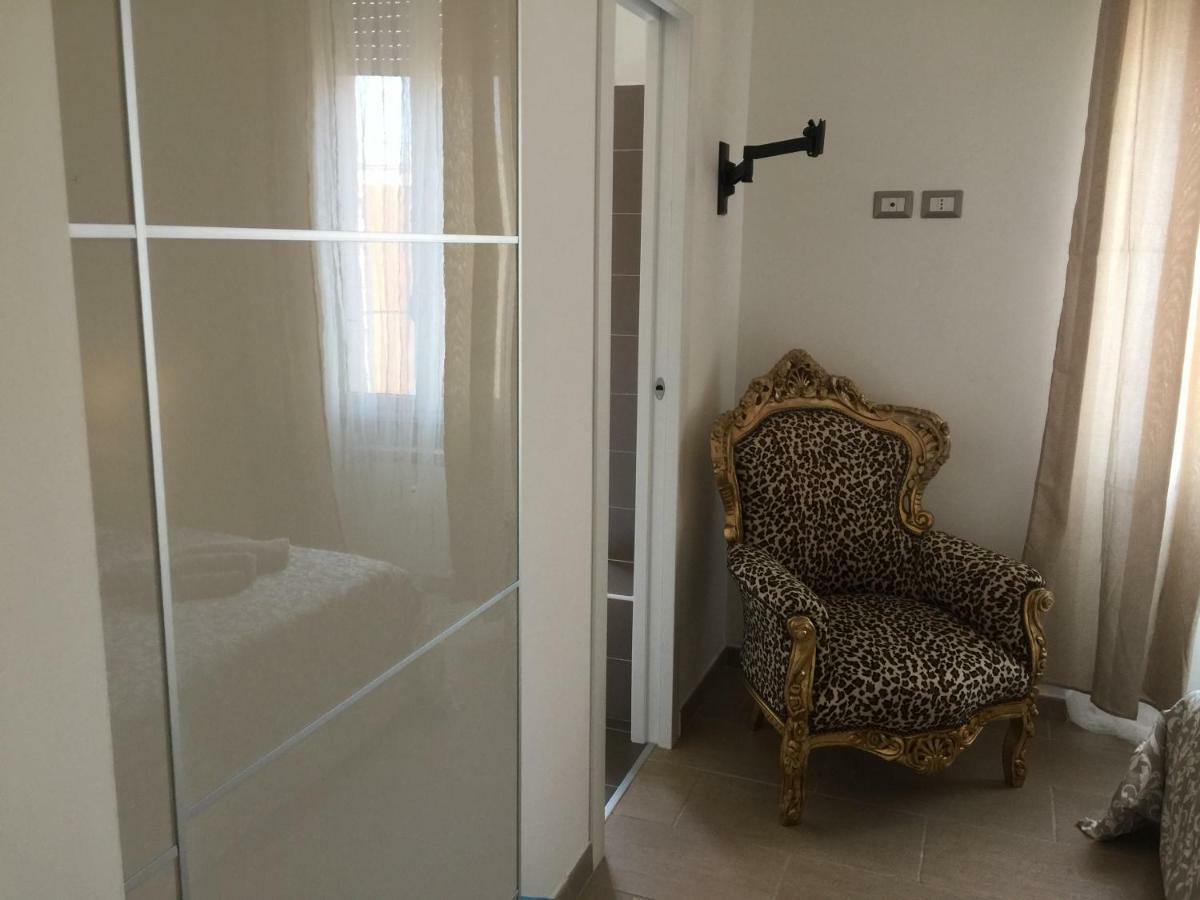 Отель Casa Grimaldi Экстерьер фото